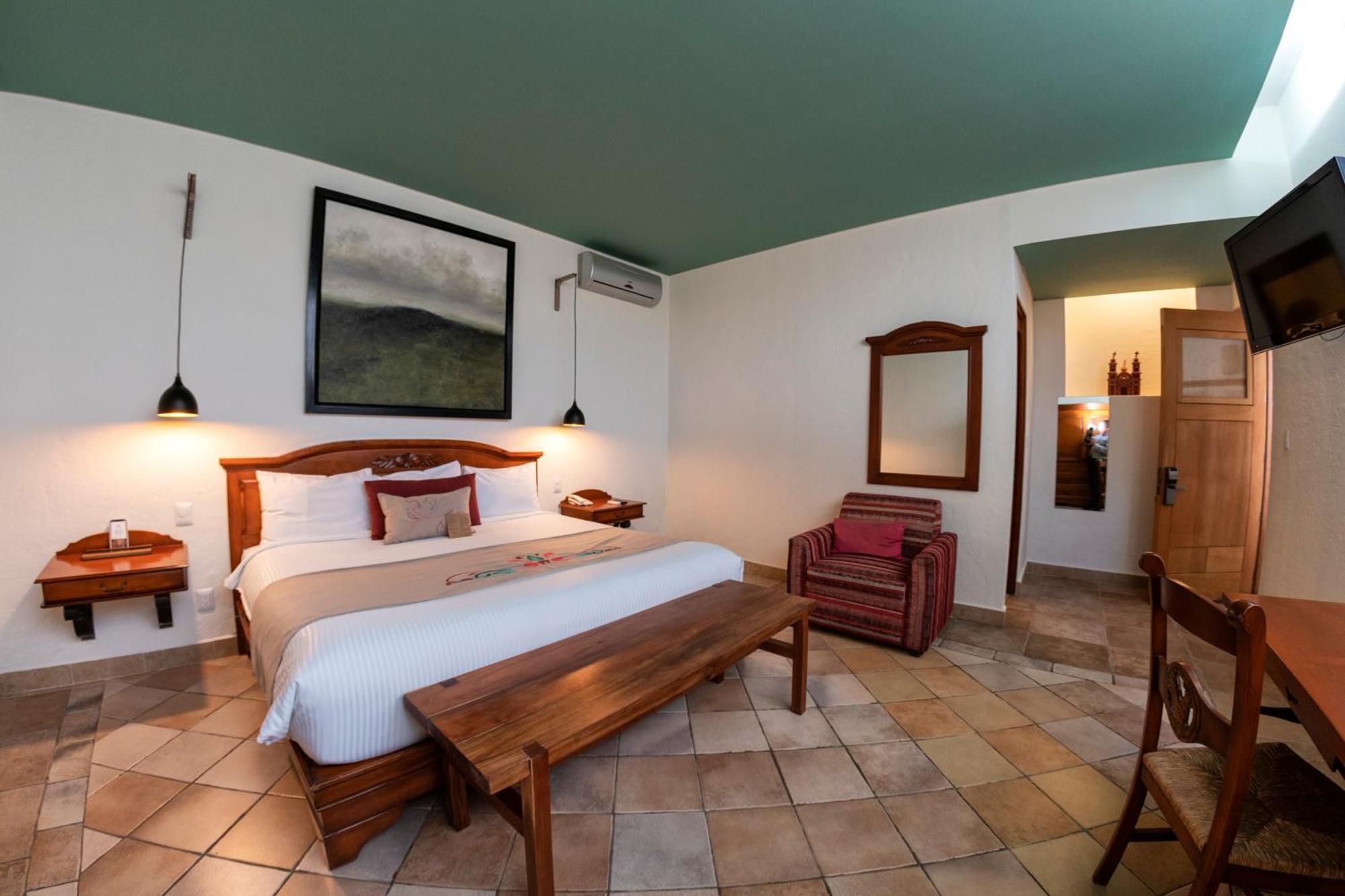 Superior Room Extra Large Bed
