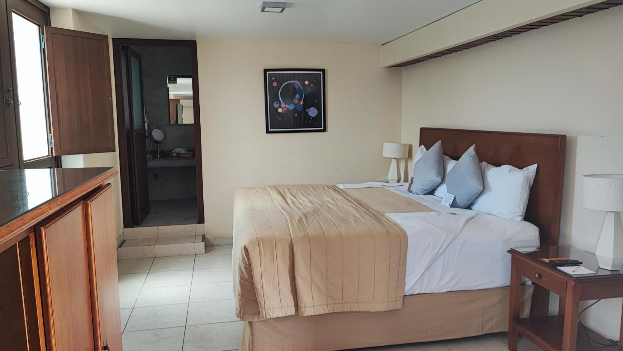 Master Suite with Terrace,1520583994:JPEG